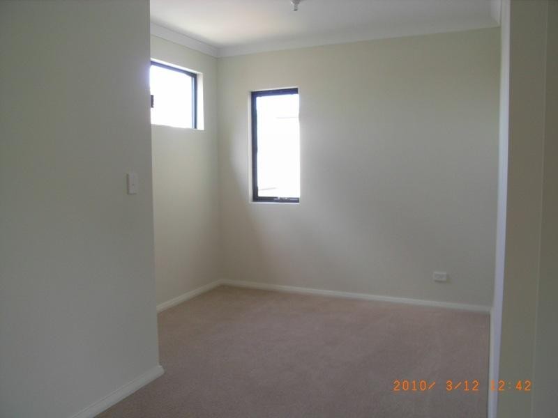 5/107 Morrison Road, Midland WA 6056