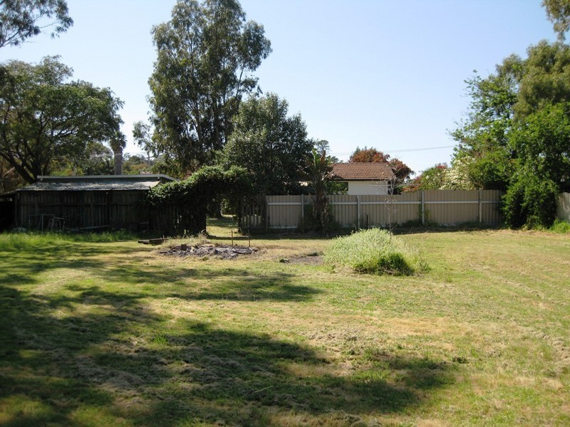 28 Glenwood Avenue, Helena Valley WA 6056