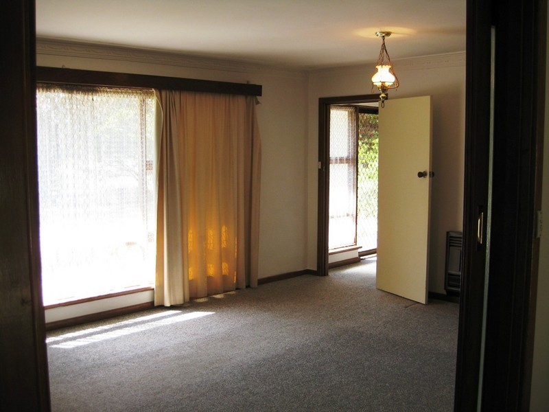 28 Glenwood Avenue, Helena Valley WA 6056