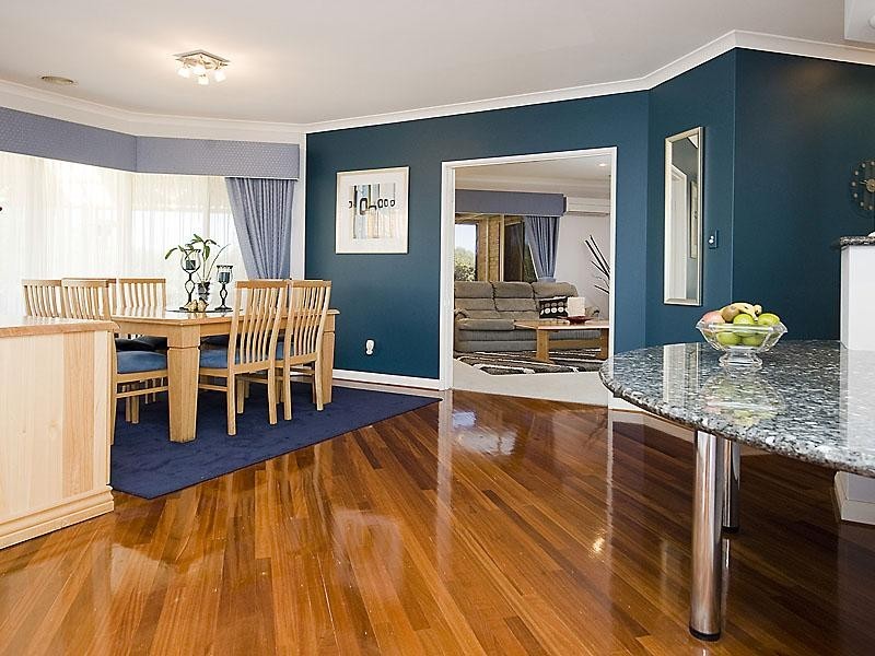 31 Fantail Crescent, Ellenbrook WA 6069