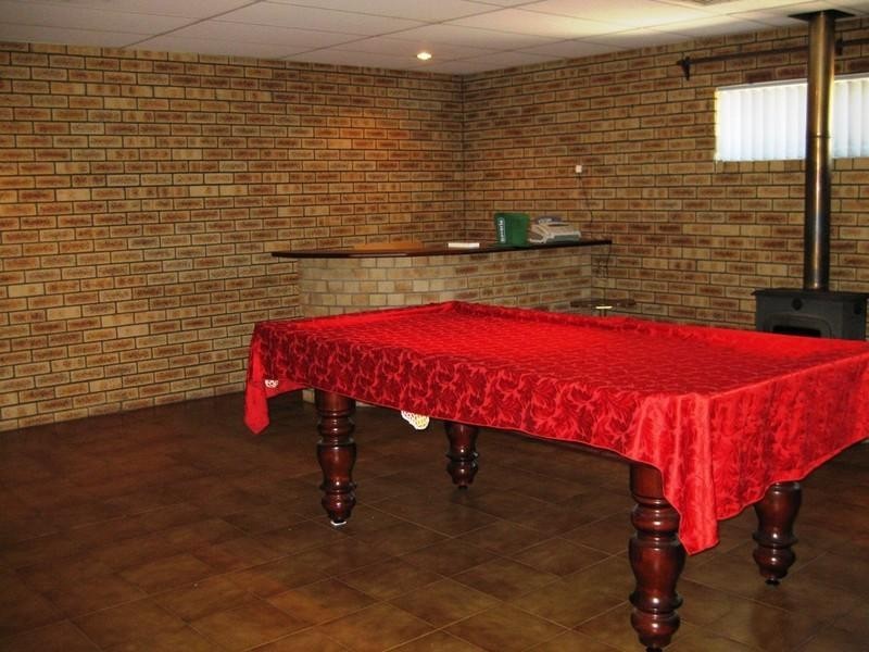 5 Buninyong Road, Greenmount WA 6056