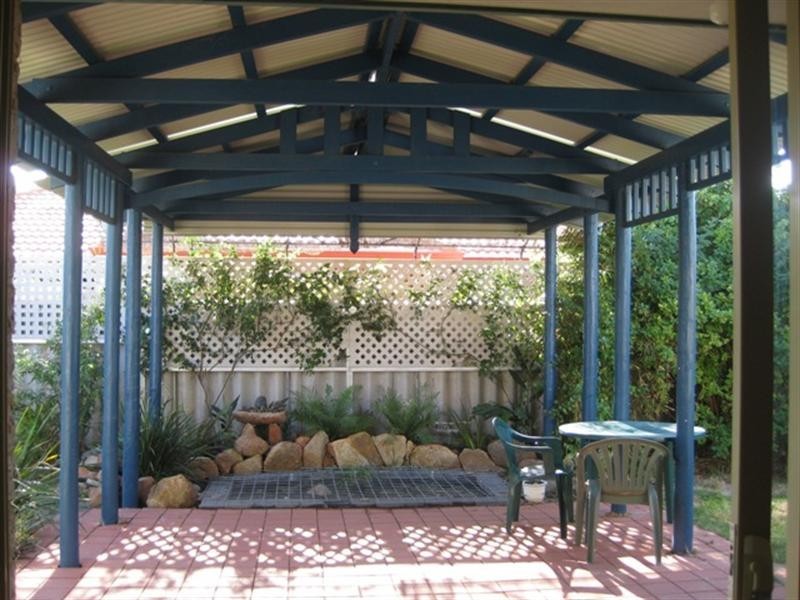 5 Mackie Place, Midvale WA 6056