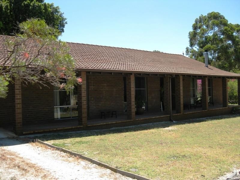 22 Malvern Street, West Swan WA 6055