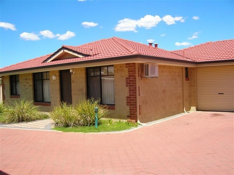 8/22 Avon Crescent, Viveash WA 6056