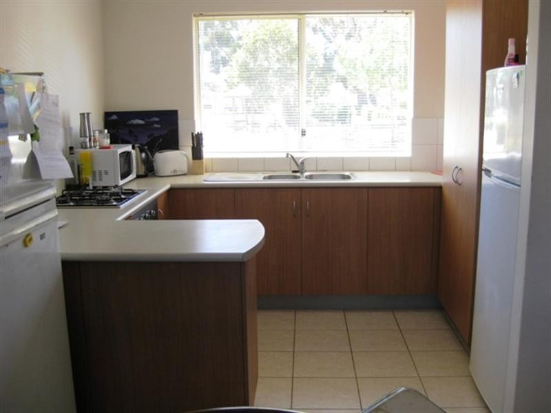 Unit 1, 10 Warnock Lane, Midland WA 6056