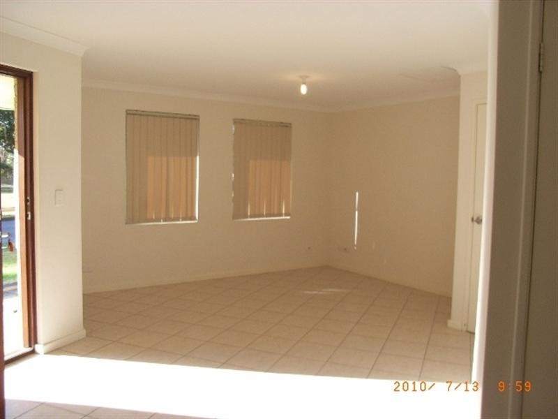 Unit 1, 10 Warnock Lane, Midland WA 6056