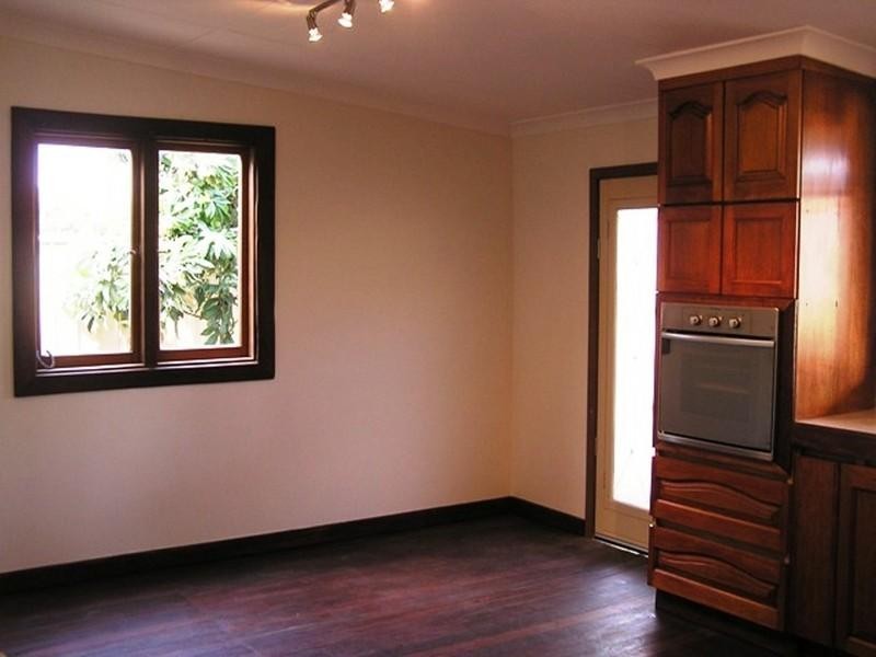 39 Margaret Street, Midland WA 6056