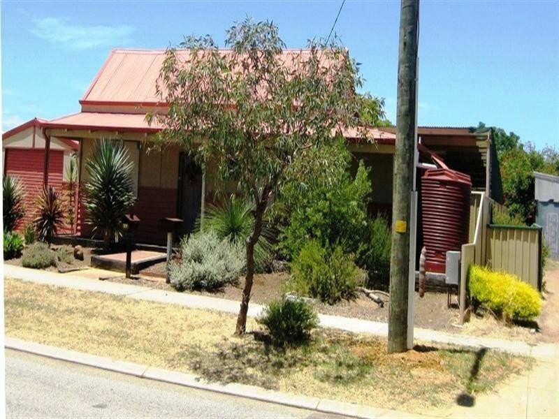 39 Margaret Street, Midland WA 6056