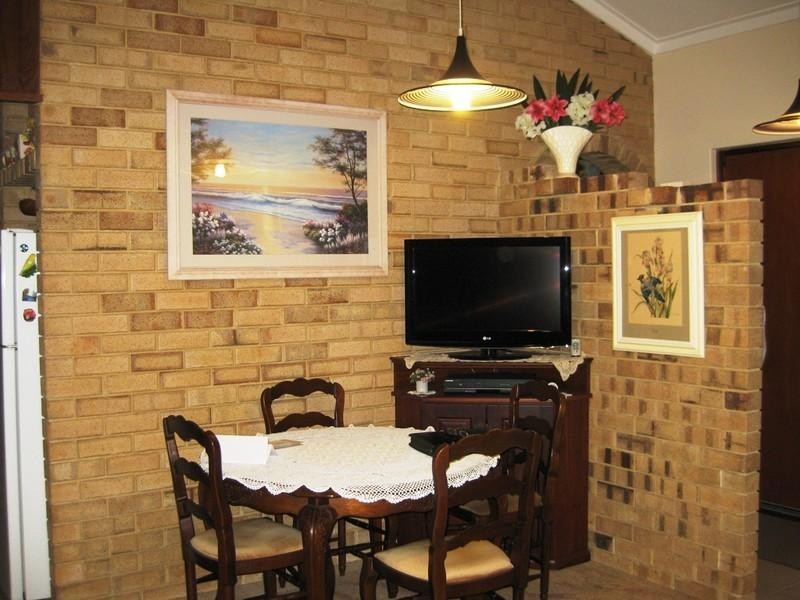 10 Damascus Drive, Greenmount WA 6056