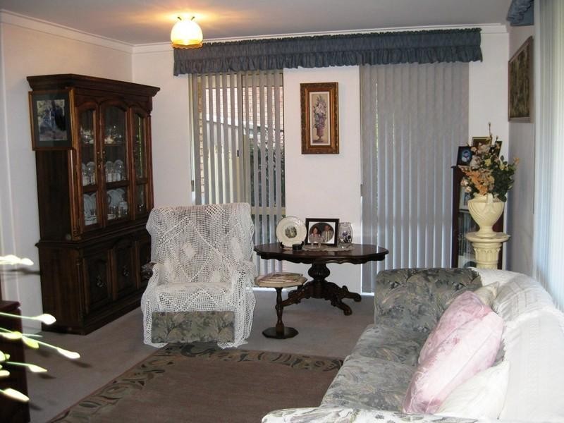 10 Damascus Drive, Greenmount WA 6056