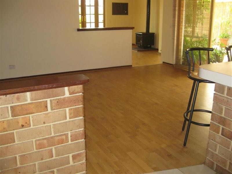 23 Bernley Drive, Viveash WA 6056