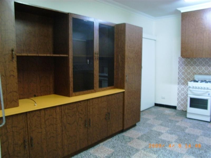 14 Railway Parade, Midland WA 6056