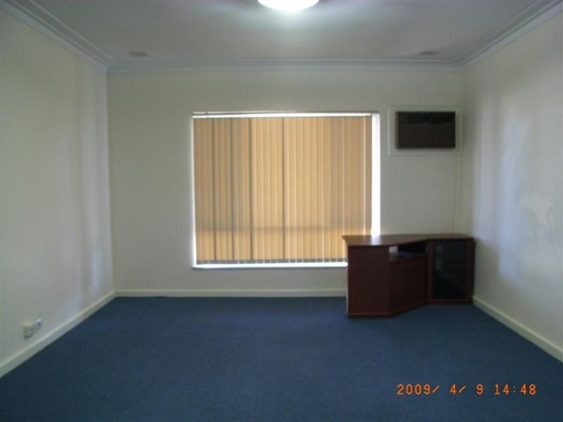 14 Railway Parade, Midland WA 6056