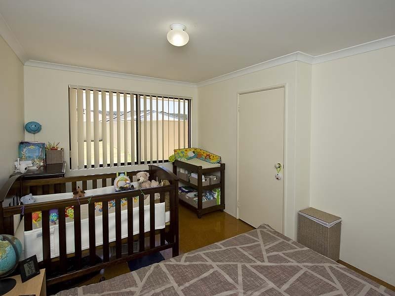 32 Weld Street, Swan View WA 6056