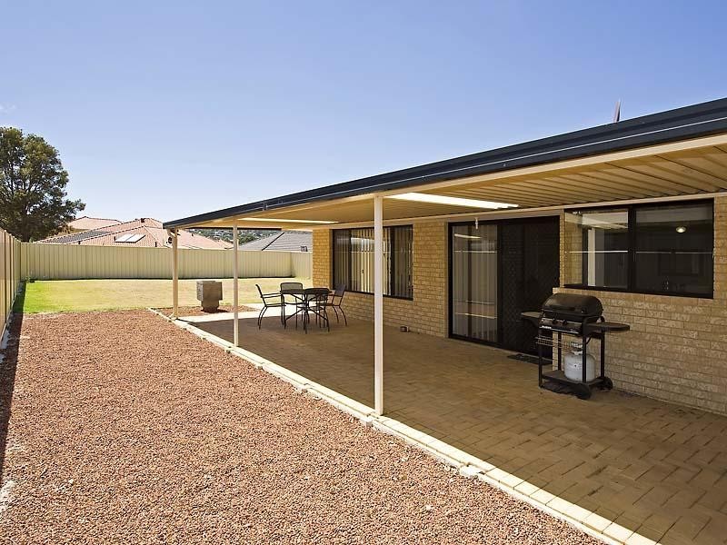 32 Weld Street, Swan View WA 6056