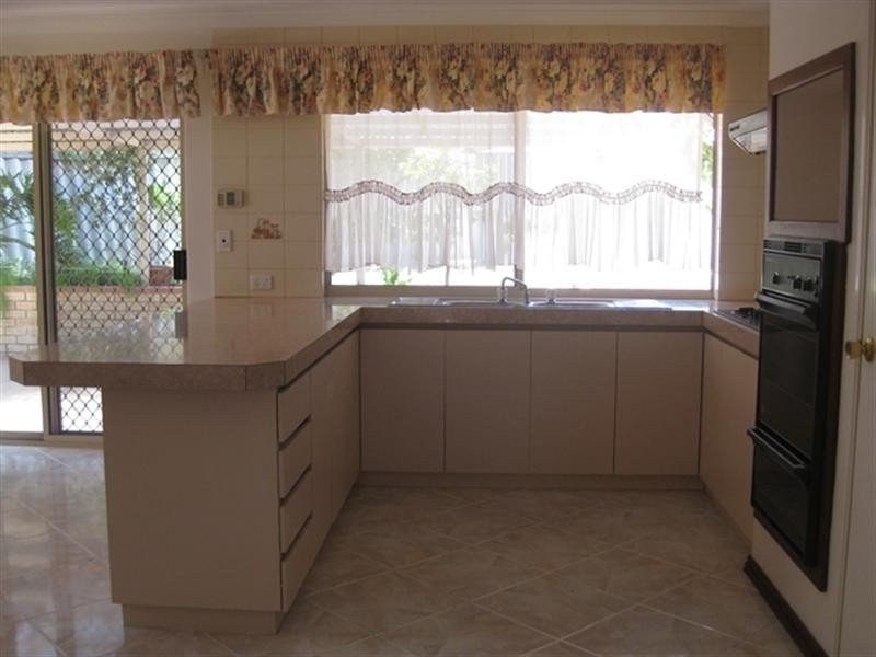 47 Lewis Jones Cross, Stratton WA 6056