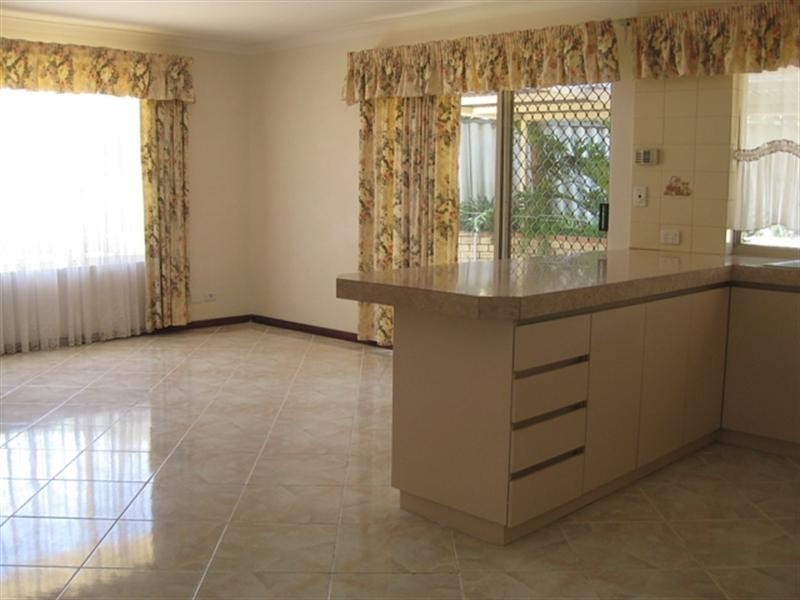 47 Lewis Jones Cross, Stratton WA 6056