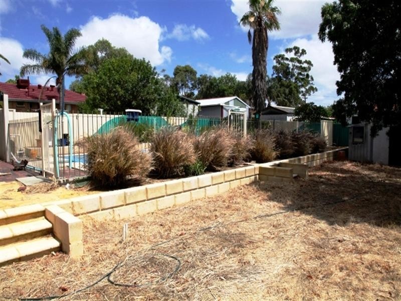 12 Gallagher Street, Eden Hill WA 6054