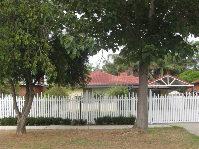 3 Second Avenue, Woodbridge WA 6056