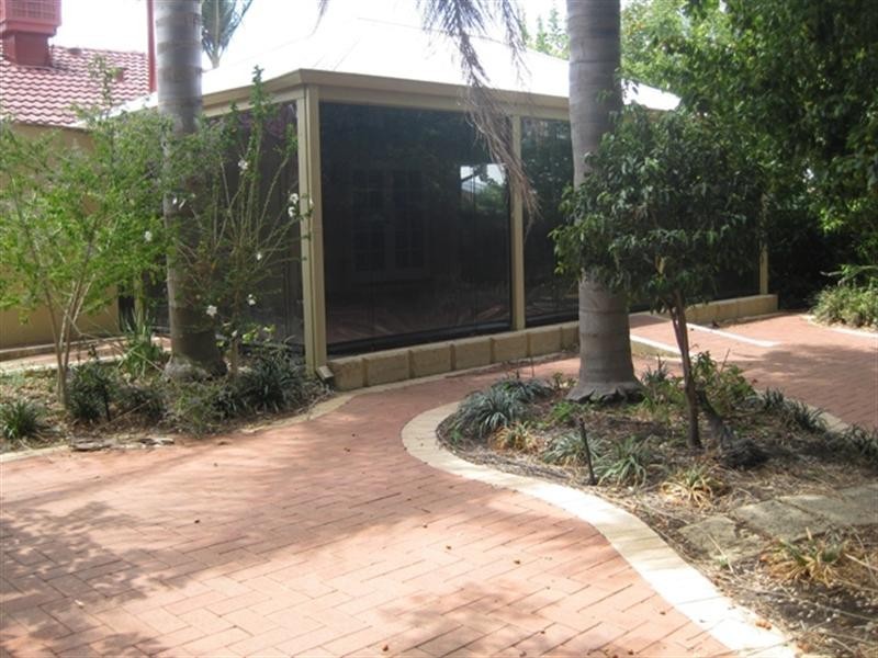 3 Second Avenue, Woodbridge WA 6056