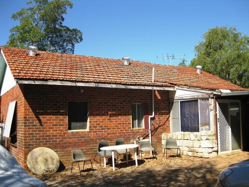 130 Bushmead Road, Hazelmere WA 6055