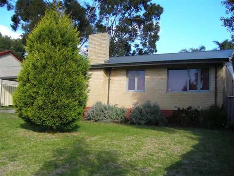 32 Coolga Road, Koongamia WA 6056
