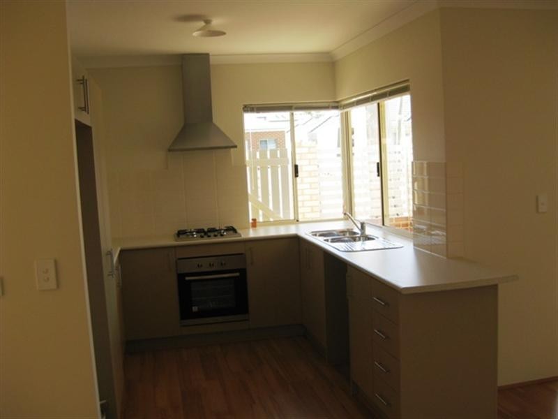 Unit 1, 33 Cope Street, Midland WA 6056