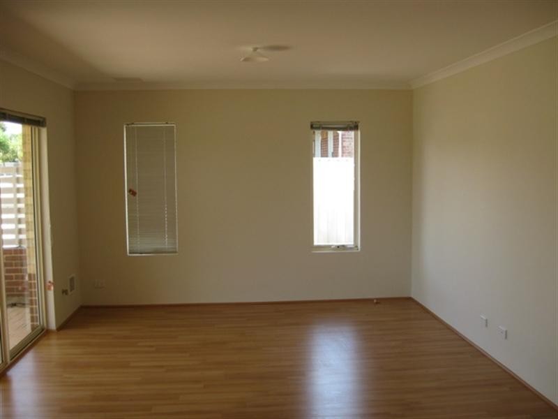 Unit 1, 33 Cope Street, Midland WA 6056