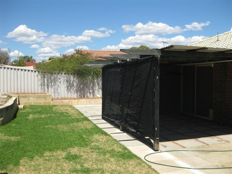 26 Burton Retreat, Stratton WA 6056