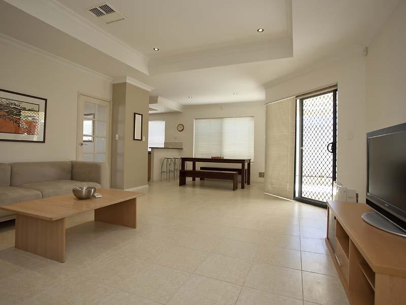 29B Fairway West, Yokine WA 6060