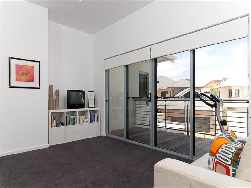 9 Centaur Circle, Woodbridge WA 6056