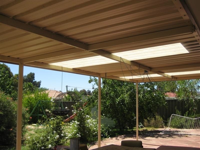 24 Kingston Place, Midland WA 6056