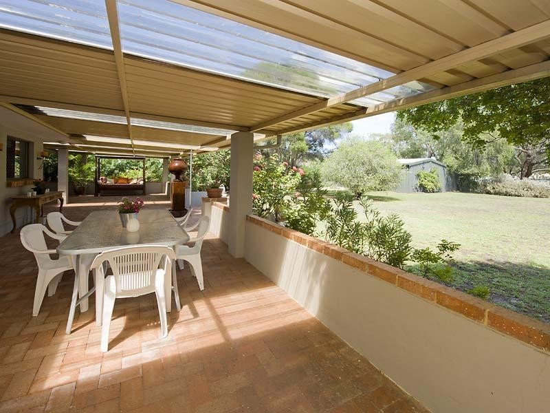4 Mary Street, Hazelmere WA 6055