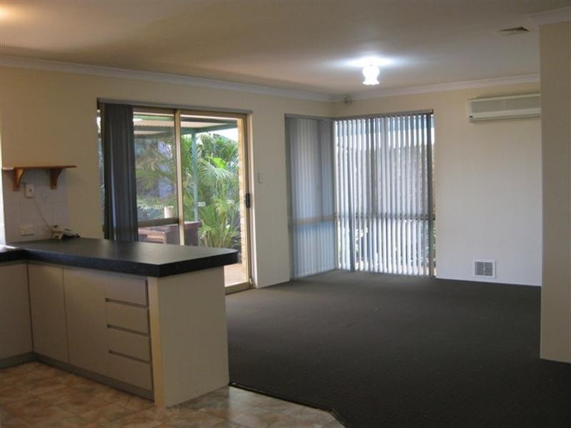 3 Oldenburg Pass, Stratton WA 6056