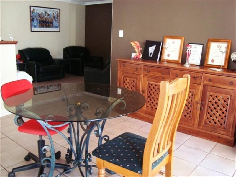 8 Amcer Rise, Stratton WA 6056