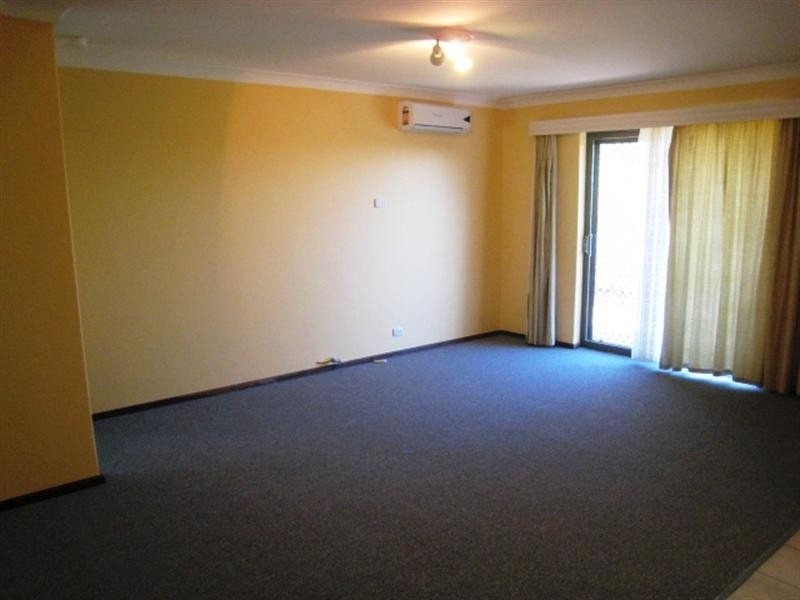 80 Blanchard Road, Swan View WA 6056