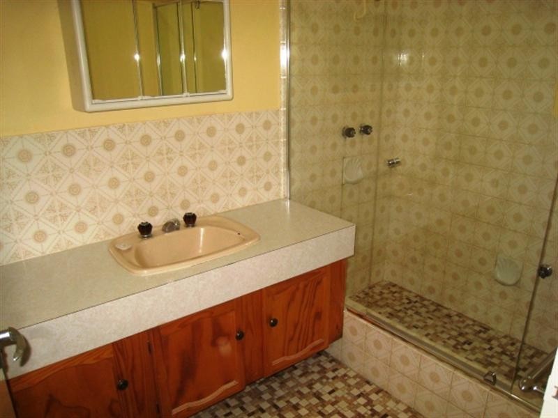 80 Blanchard Road, Swan View WA 6056