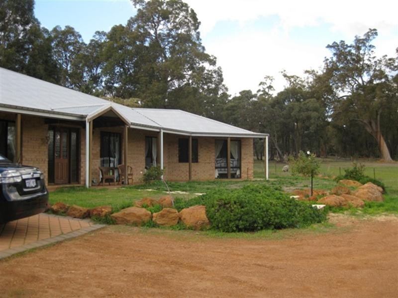 28 Hopedale Ridge, Gidgegannup WA 6083