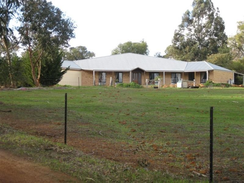 28 Hopedale Ridge, Gidgegannup WA 6083