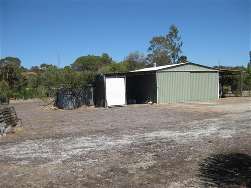 315 Fyfe Street, Helena Valley WA 6056