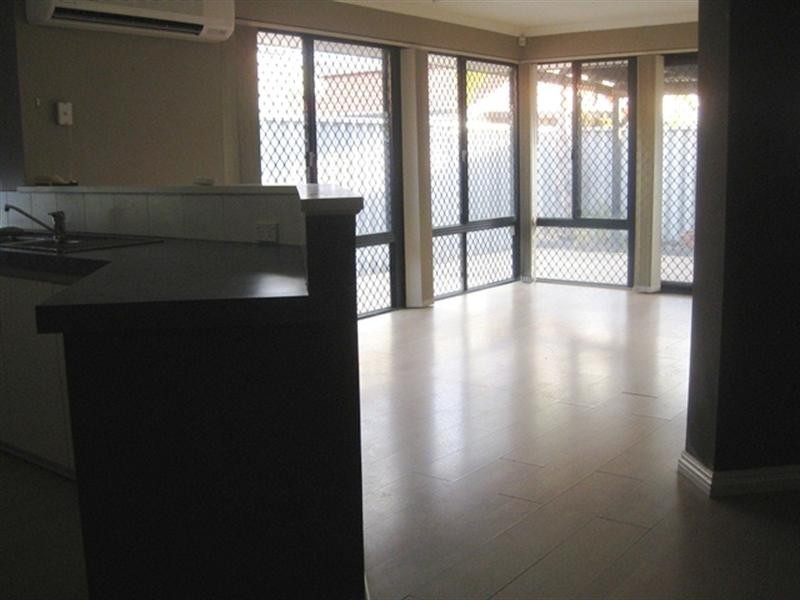 4 Love Street, Cloverdale WA 6105