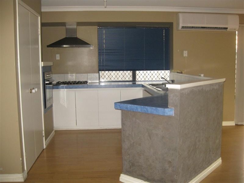 4 Love Street, Cloverdale WA 6105