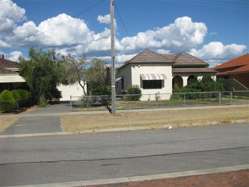 28 Elvire Street, Midland WA 6056