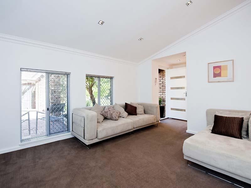 1, 31 Waterloo Street, Joondanna WA 6060