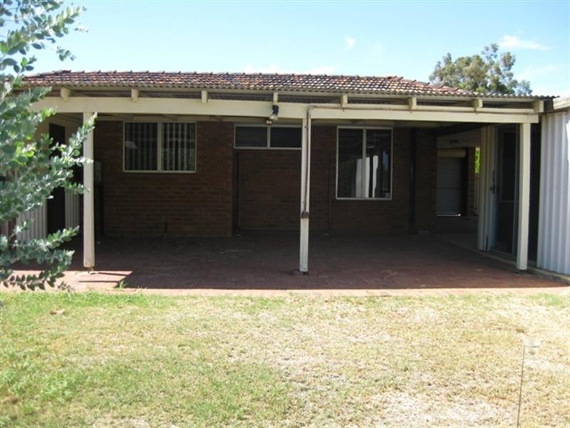 5 Redgum Lane, Swan View WA 6056
