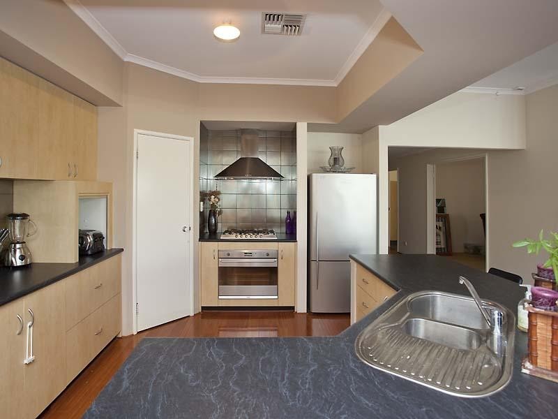 80 Huntsman Terrace, Jane Brook WA 6056