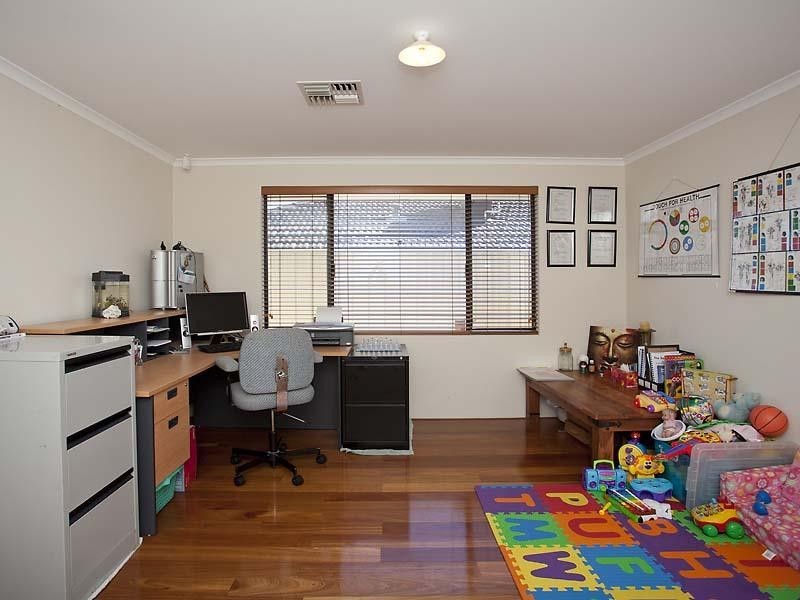 80 Huntsman Terrace, Jane Brook WA 6056