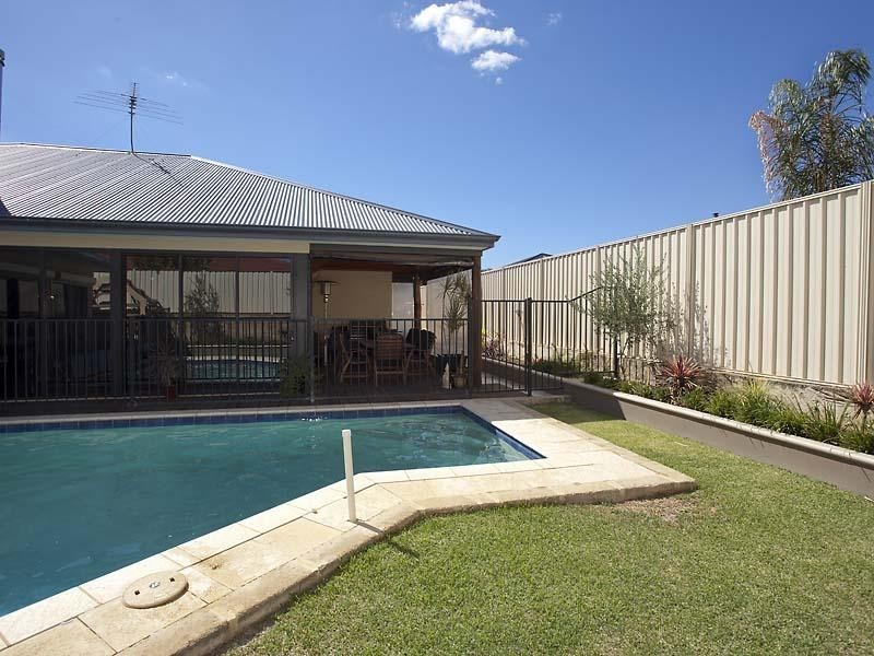 80 Huntsman Terrace, Jane Brook WA 6056