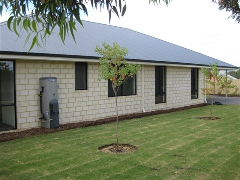 145 West Parade, South Guildford WA 6055