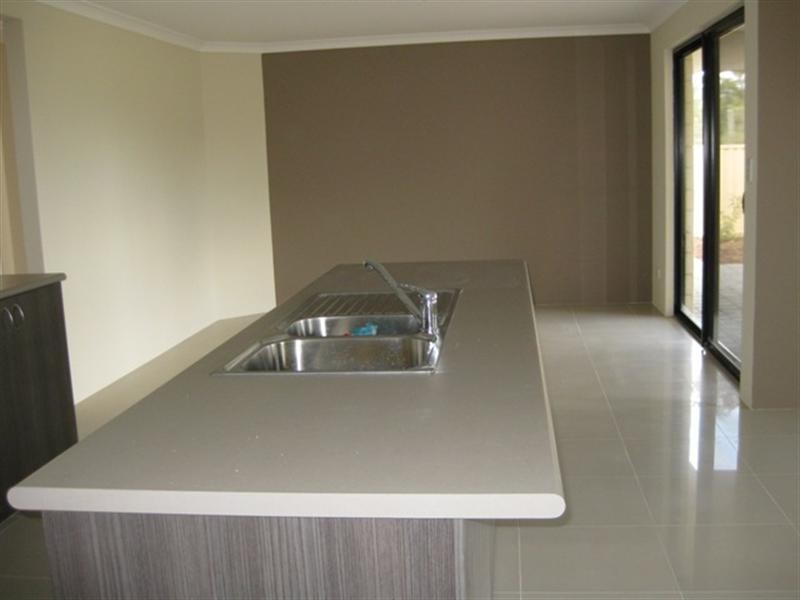 145 West Parade, South Guildford WA 6055